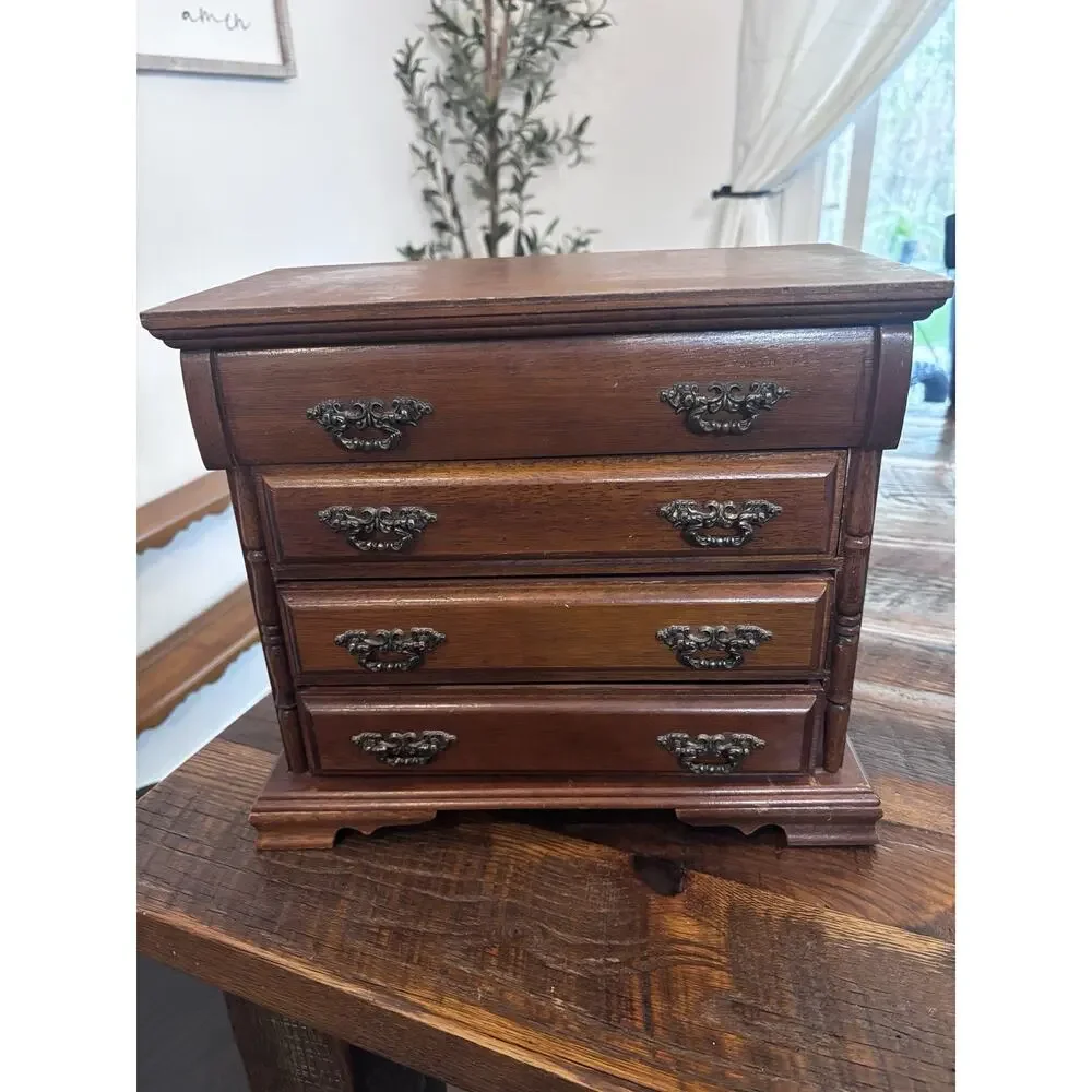 Vintage MCM Musical Jewelry Box 11